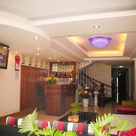 Vivyanne Hotel Дананг Экстерьер фото