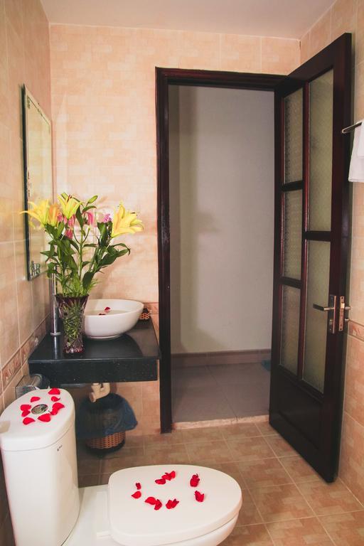 Vivyanne Hotel Дананг Экстерьер фото