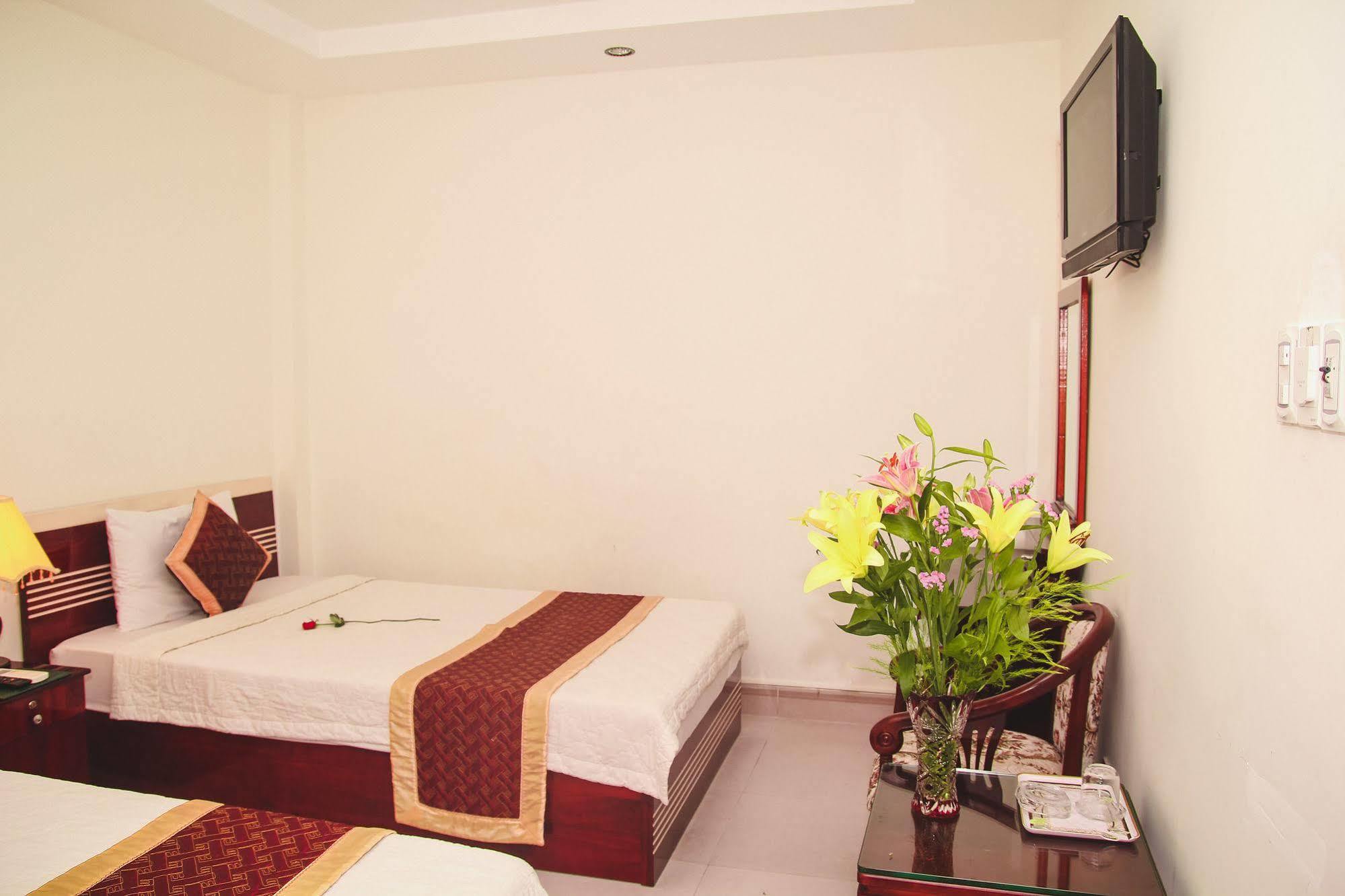 Vivyanne Hotel Дананг Экстерьер фото