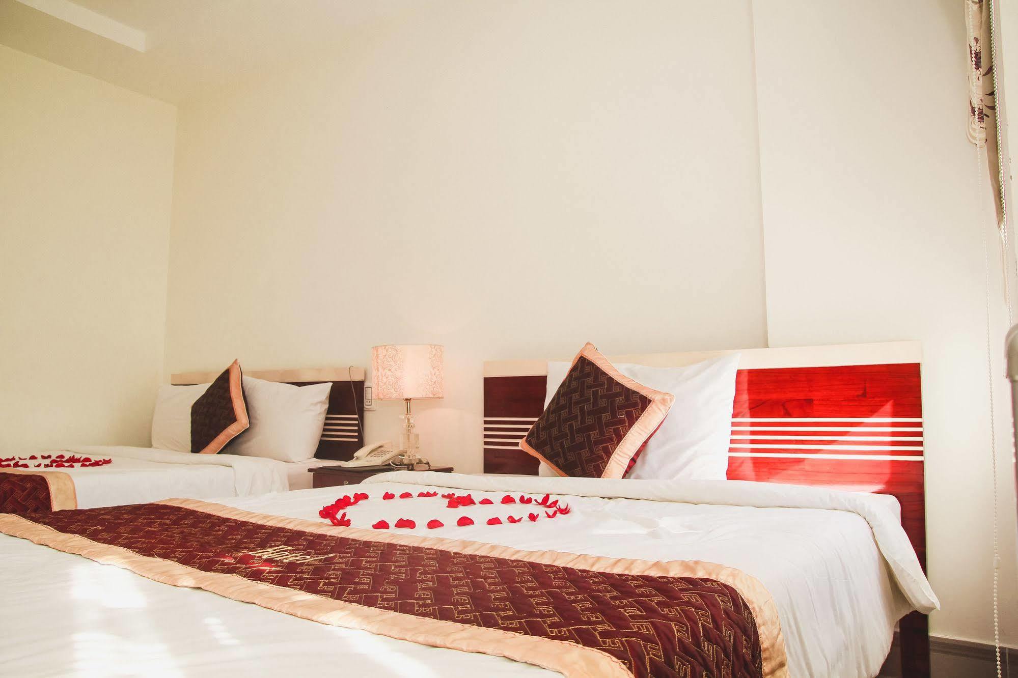 Vivyanne Hotel Дананг Экстерьер фото